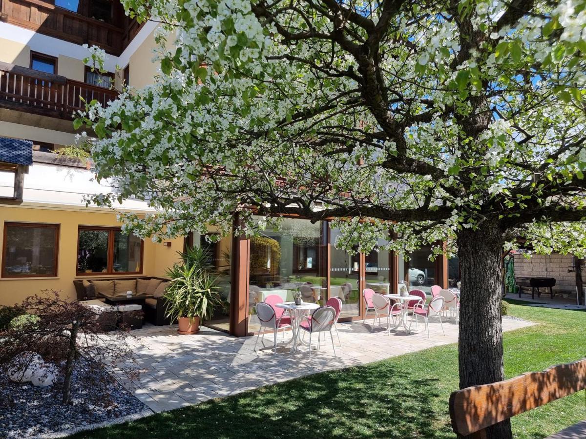 Pension Sattlerenglhof Ласес Екстериор снимка